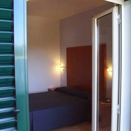 Hotel Magnolia 4*