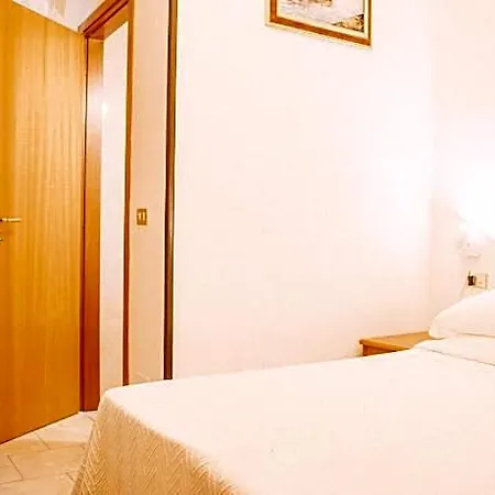 Hotel Magnolia 4*